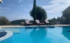 Pandora Villa