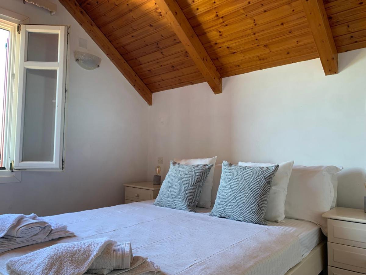 Pandora Villa Vathy  Room photo