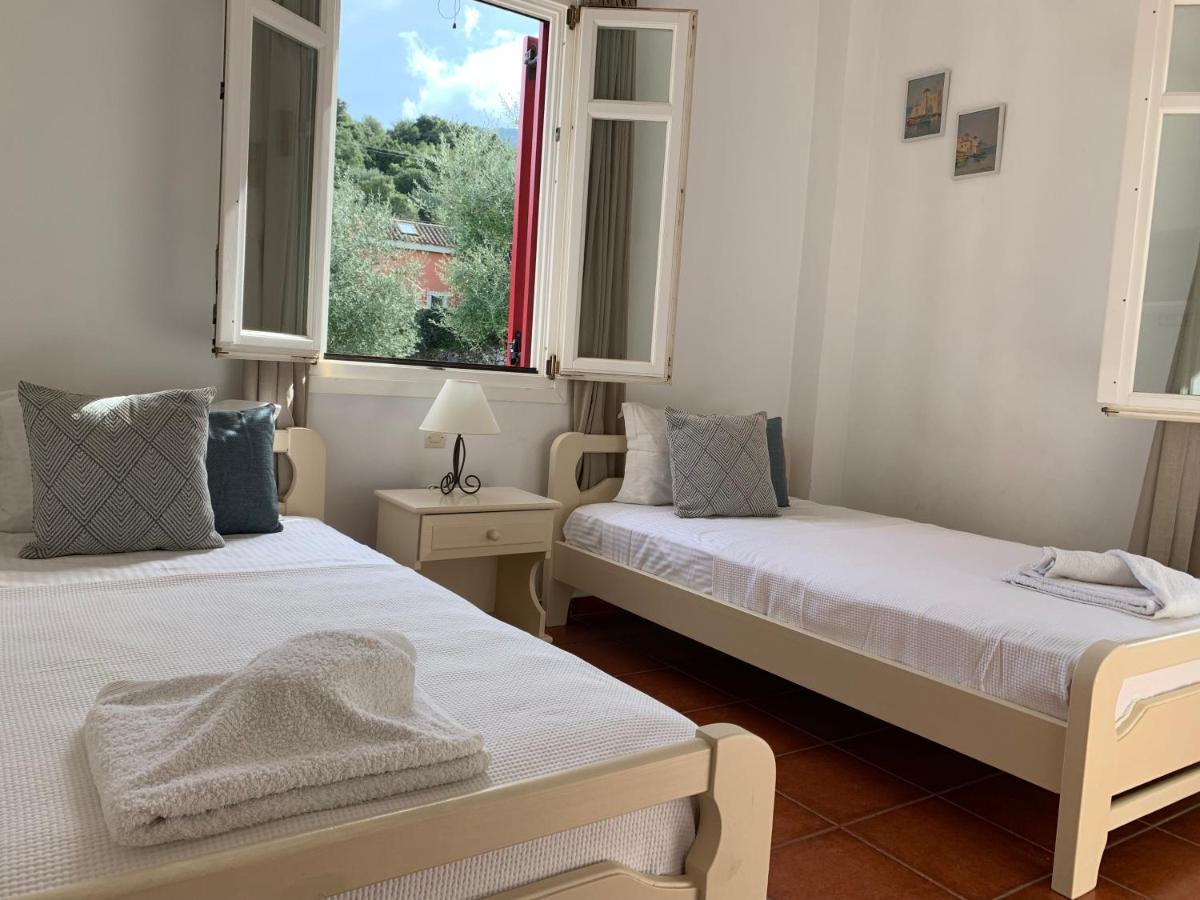 Pandora Villa Vathy  Room photo