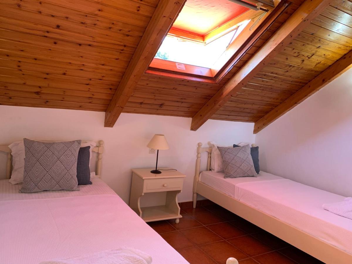 Pandora Villa Vathy  Room photo
