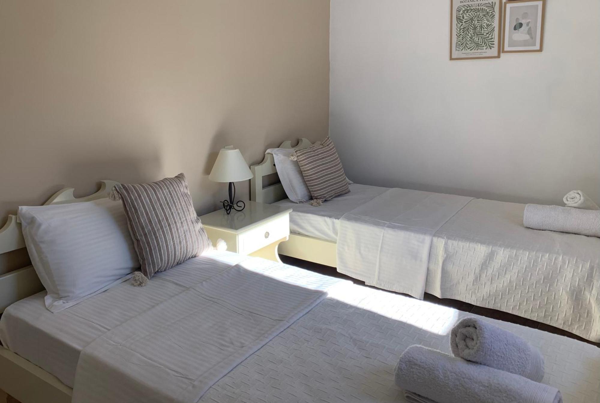 Pandora Villa Vathy  Room photo
